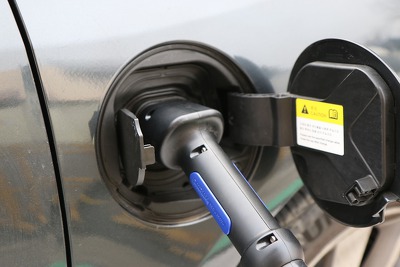 electric-cars-1068918_960_720.jpg