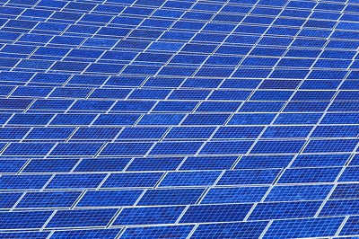 solar-panel-array-1916121_960_720.jpg
